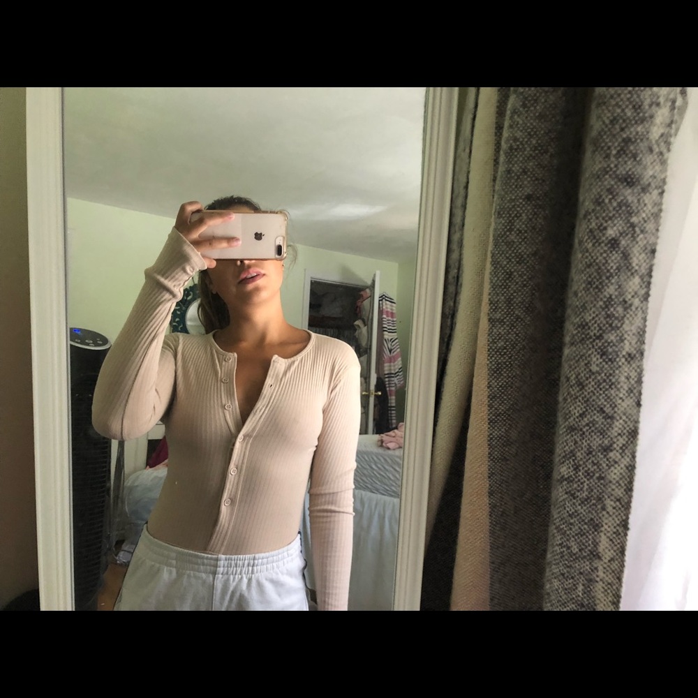 Nude long sleeve bodysuit